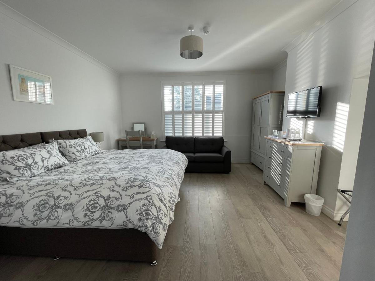 Hotel Cotswold Hare Cirencester Esterno foto