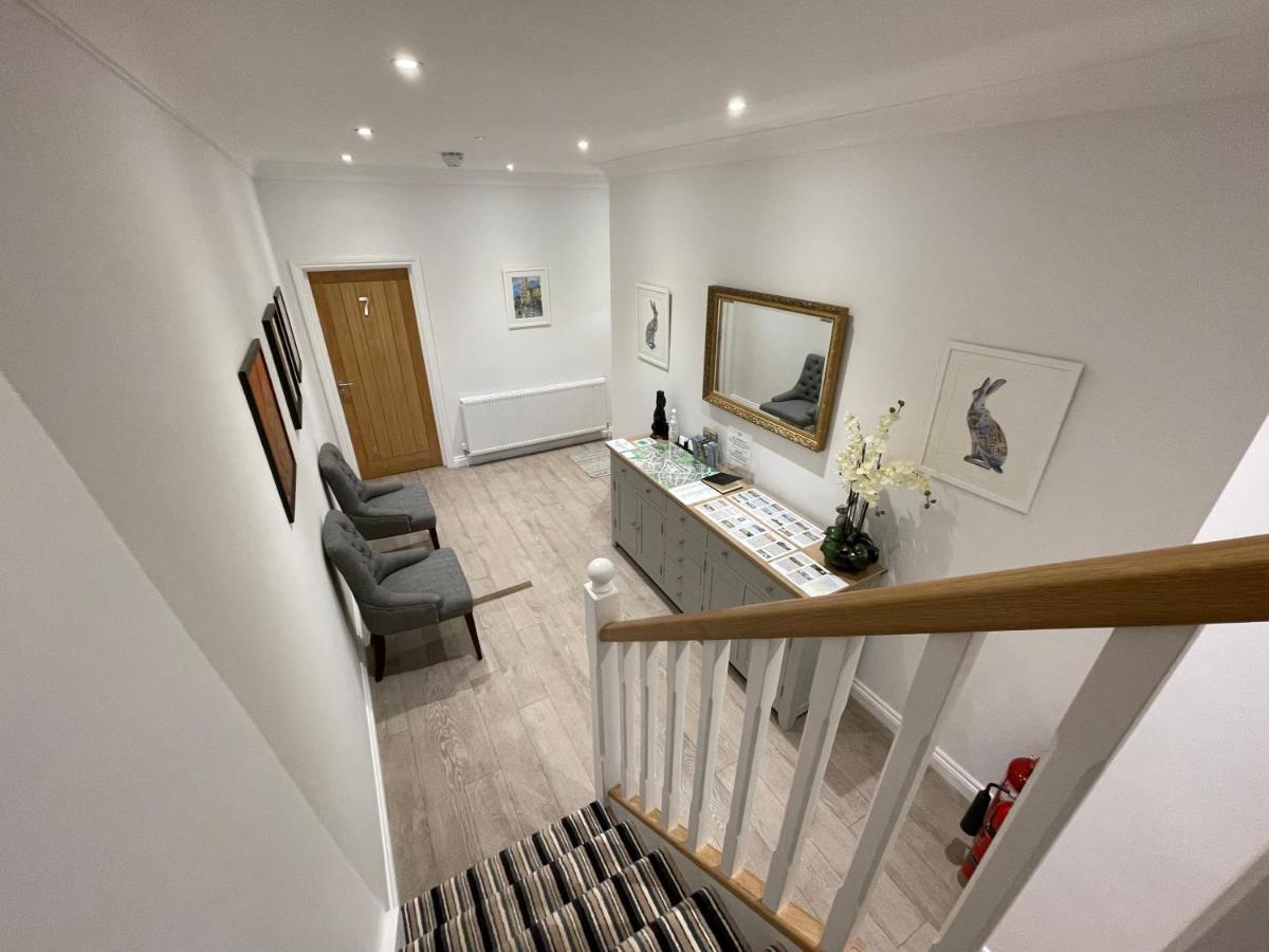 Hotel Cotswold Hare Cirencester Esterno foto