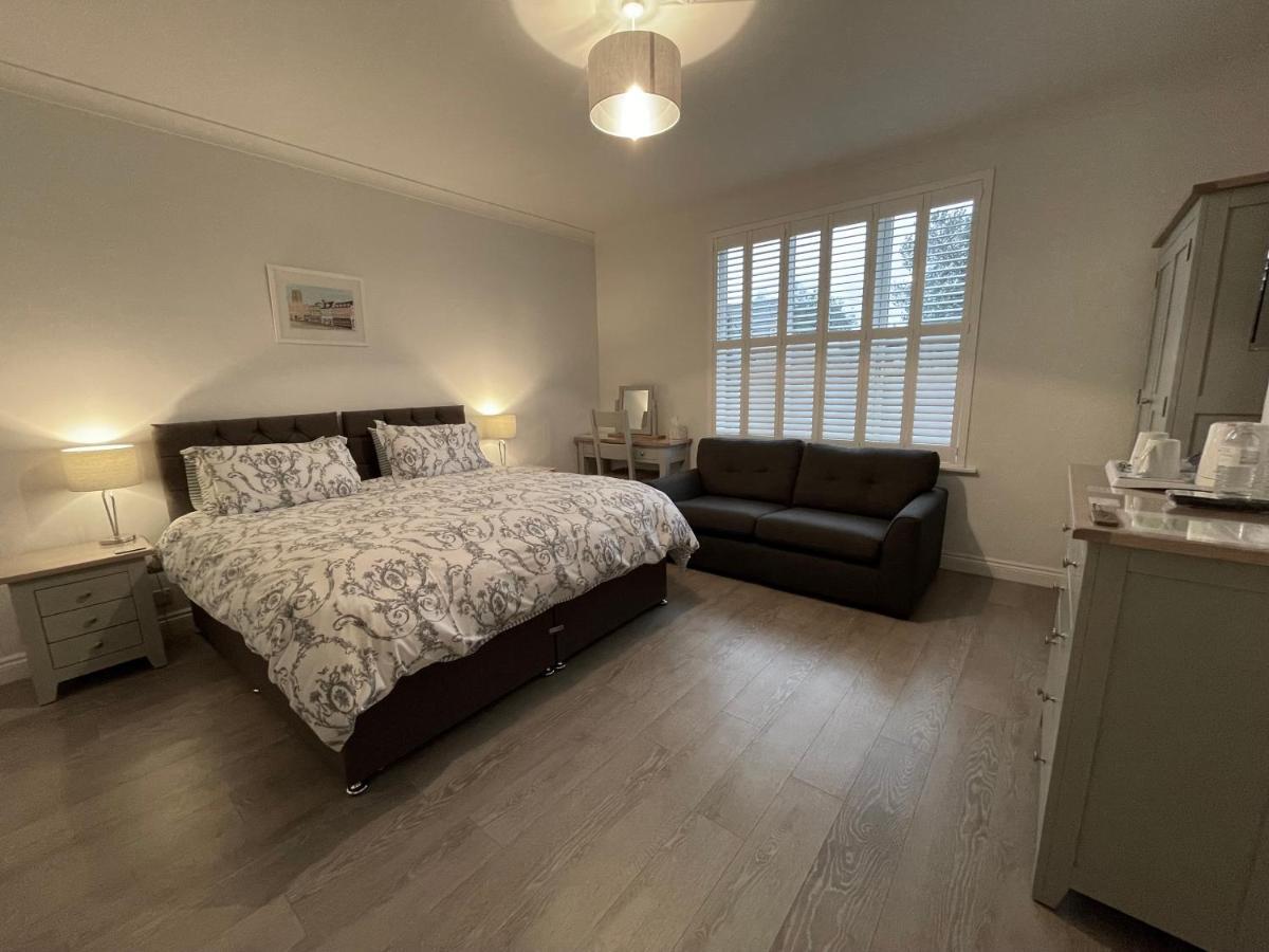 Hotel Cotswold Hare Cirencester Esterno foto