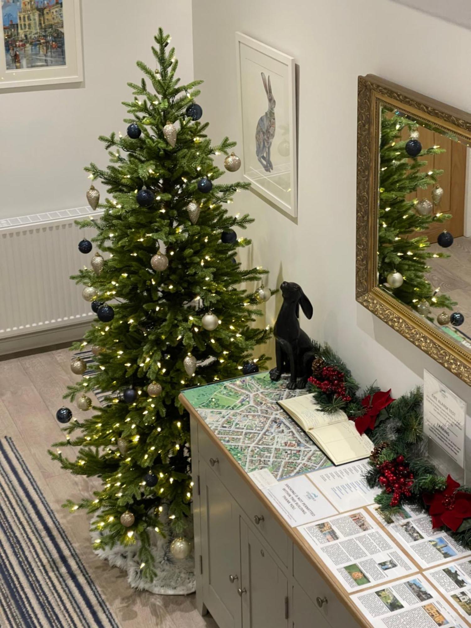 Hotel Cotswold Hare Cirencester Esterno foto
