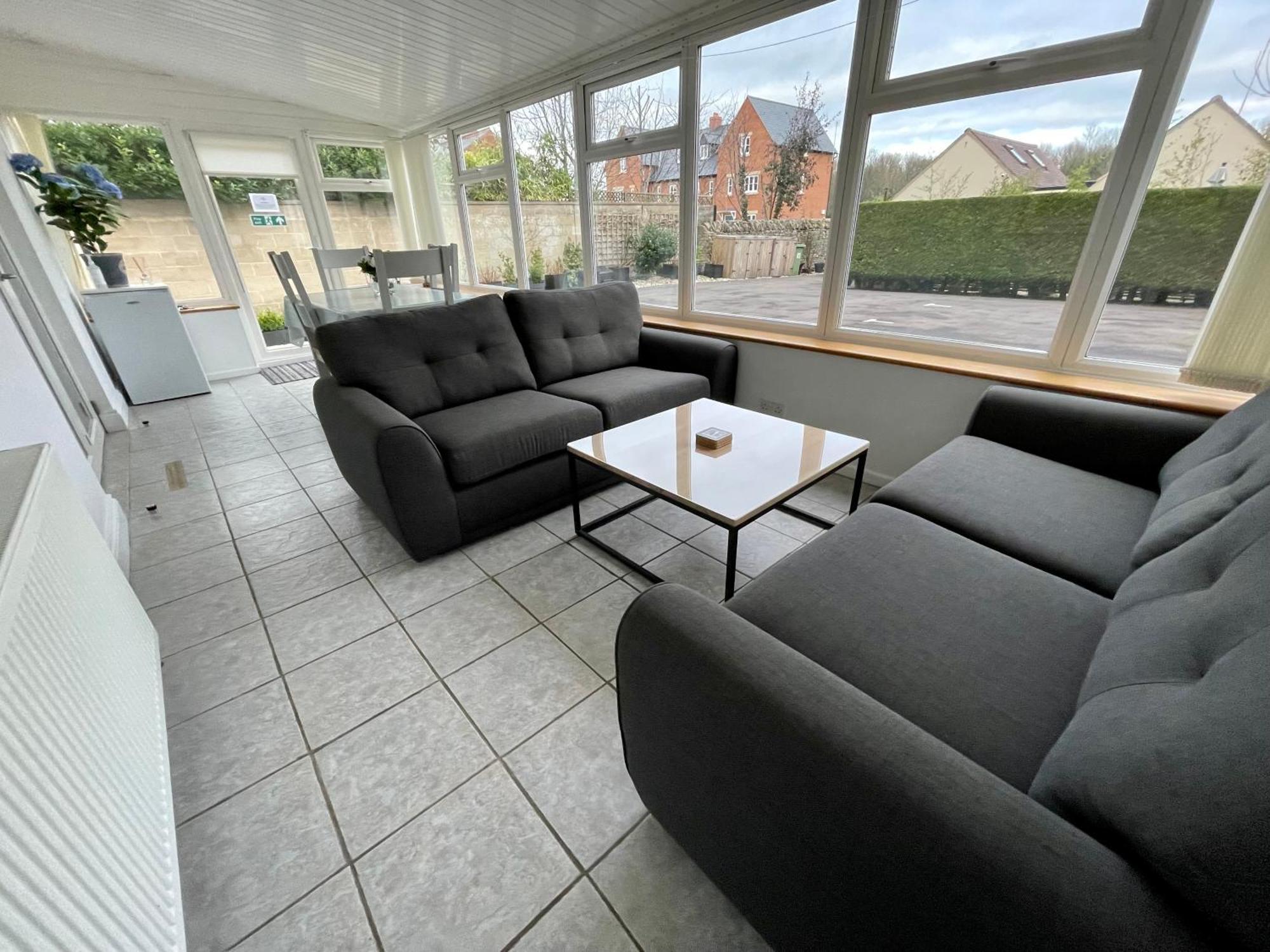 Hotel Cotswold Hare Cirencester Esterno foto