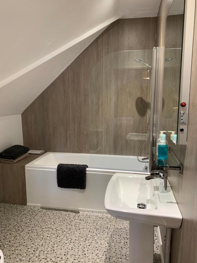 Hotel Cotswold Hare Cirencester Esterno foto